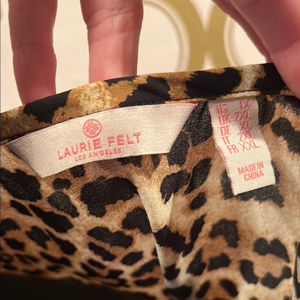 Laurie Felt Oversized Leopard Print Tunic Brown Black - Picture 2 of 8